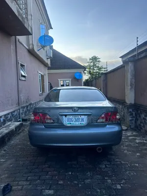 Lexus ES 300 2004 Green