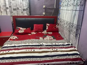 One-Love Girl's House