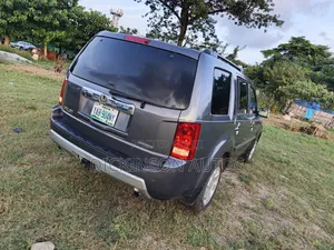 Honda Pilot 2009 Gray