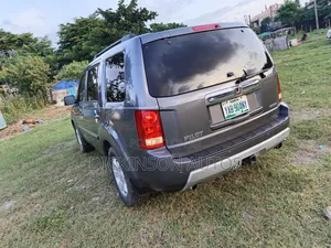 Honda Pilot 2009 Gray
