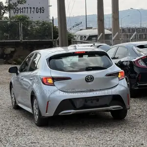 Toyota Corolla SE 2021 Silver
