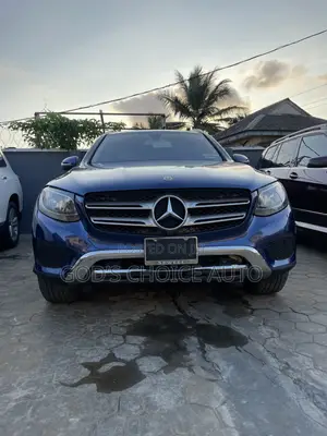 Mercedes-Benz GLC-Class 2019 Blue