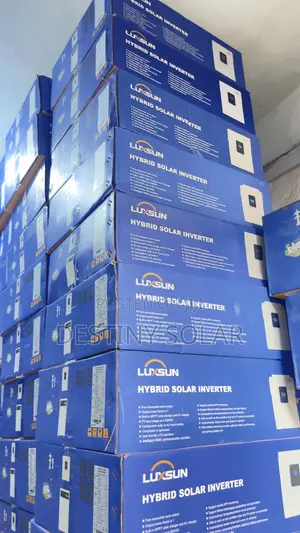 6.2kva Hybrid Solar Inverter Luxsun 48v System Very Strong and Afforda