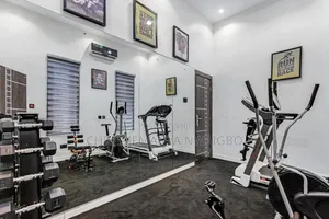Furnished 4bdrm Duplex in Chevron for rent