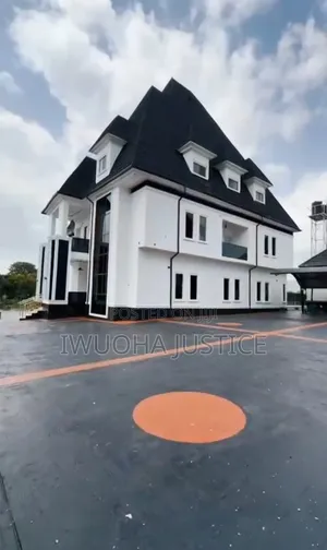 12bdrm Mansion in Gwarimpa Estate, Life Camp for sale