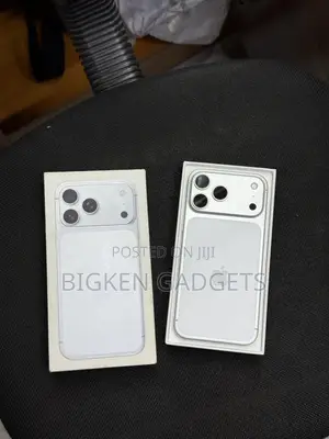 Apple iPhone 17 Pro Max 256 GB Silver