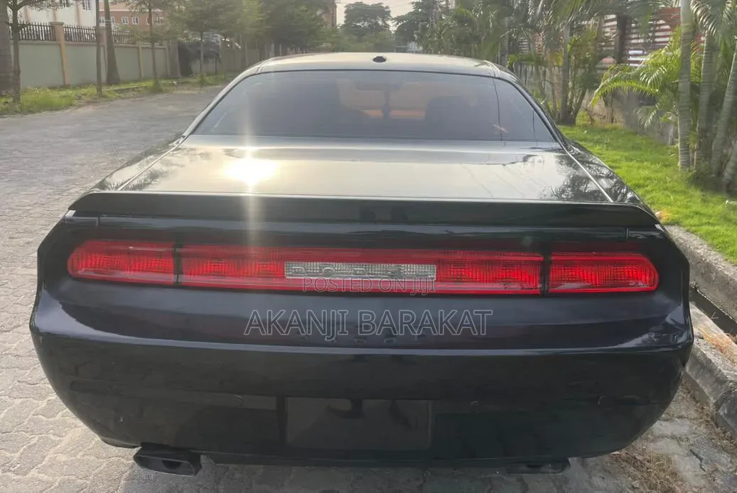 Dodge Challenger 2014 Black