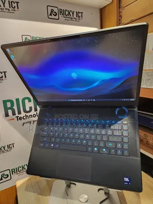 New Laptop Dell 32GB Intel Core Ultra 9 SSD 2T