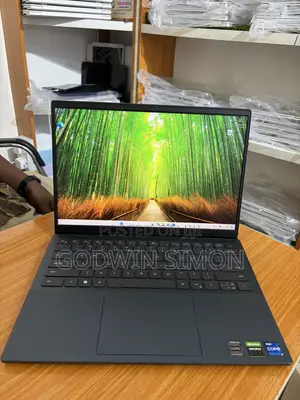 Laptop Dell Inspiron 14 Plus 7420 16GB Intel Core i7 SSD 512GB
