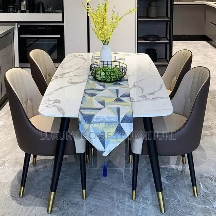 Luxury 6 Men Dinning Table Set