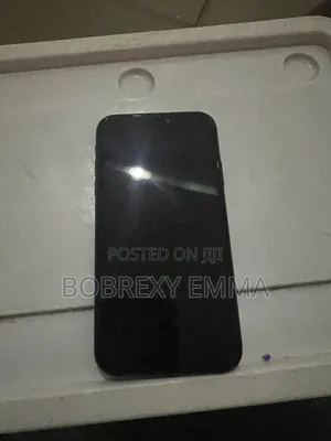 Apple iPhone 11 64 GB Black