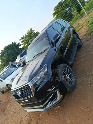 Toyota Land Cruiser Prado 2018 Black
