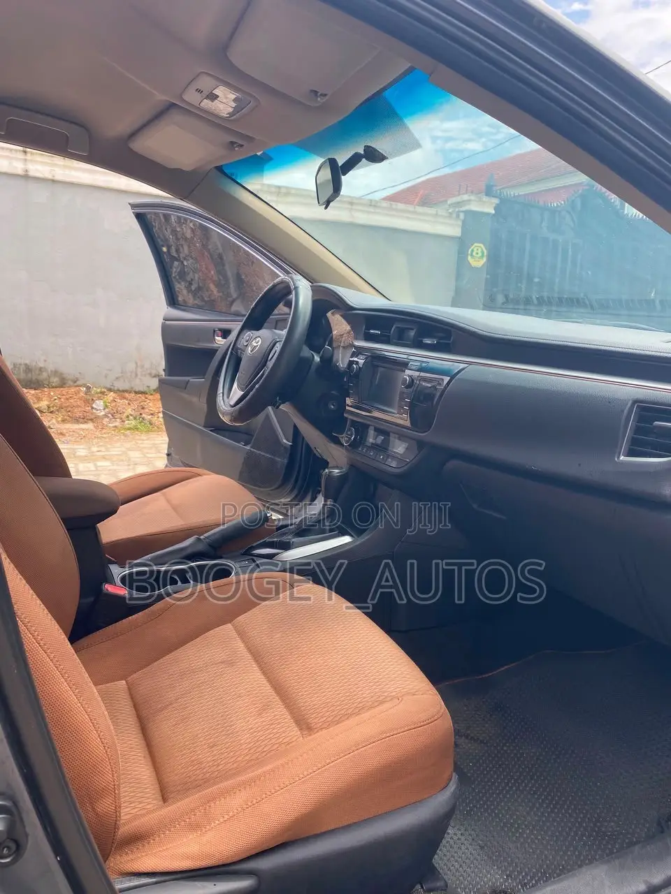 Toyota Corolla 2017 Gray