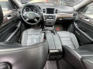Mercedes-Benz M Class 2014 Black