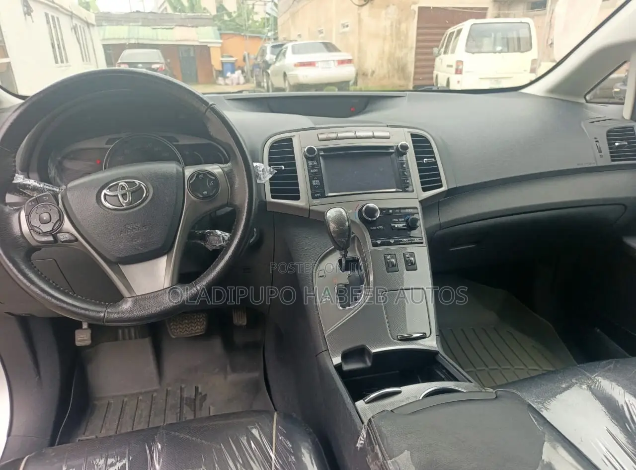 Toyota Venza 2013 Silver