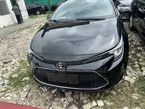 Toyota Corolla LE 2021 Black