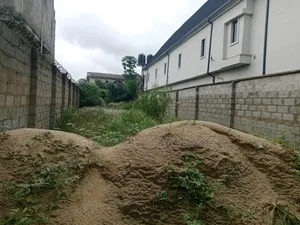 Half Plot of Land in a Good Neighborhood,stable Electricity at Meiran
