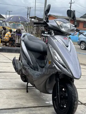 Kymco Agility 2012 Silver