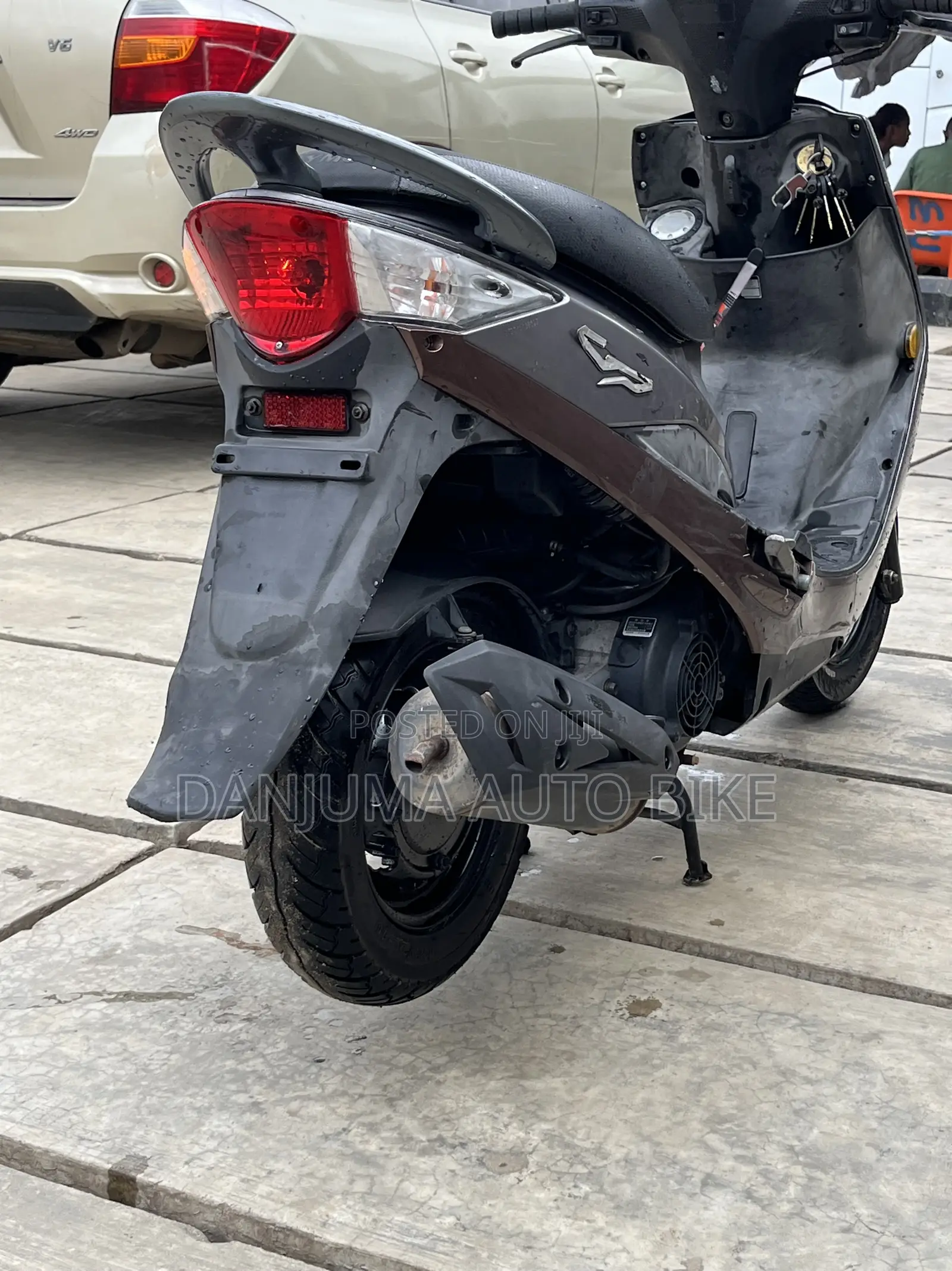 Kymco Agility 2012 Silver