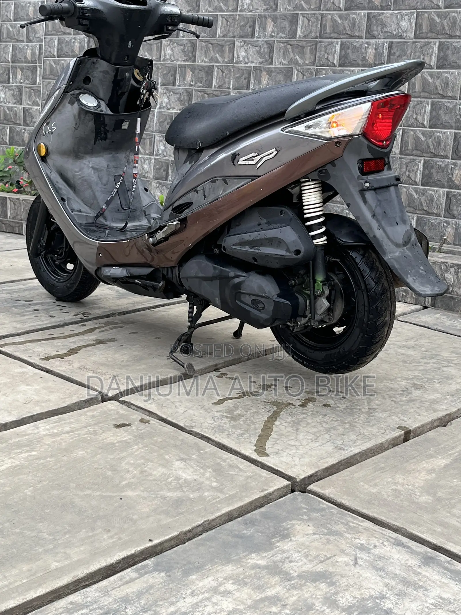 Kymco Agility 2012 Silver