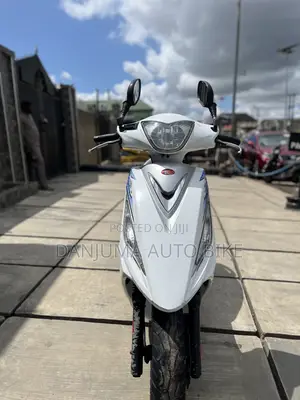Kymco Agility 2011 White