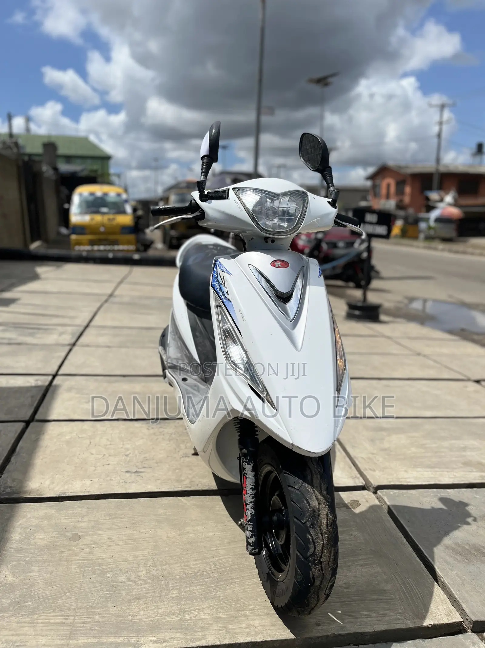 Kymco Agility 2011 White