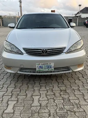 Toyota Camry LE 4dr Sedan (2.4L 4cyl 5A) 2006 Silver
