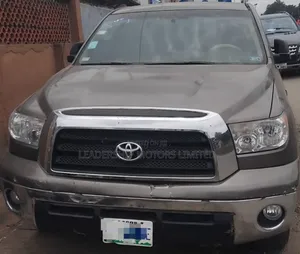 Toyota Tundra CrewMax 2010 Brown