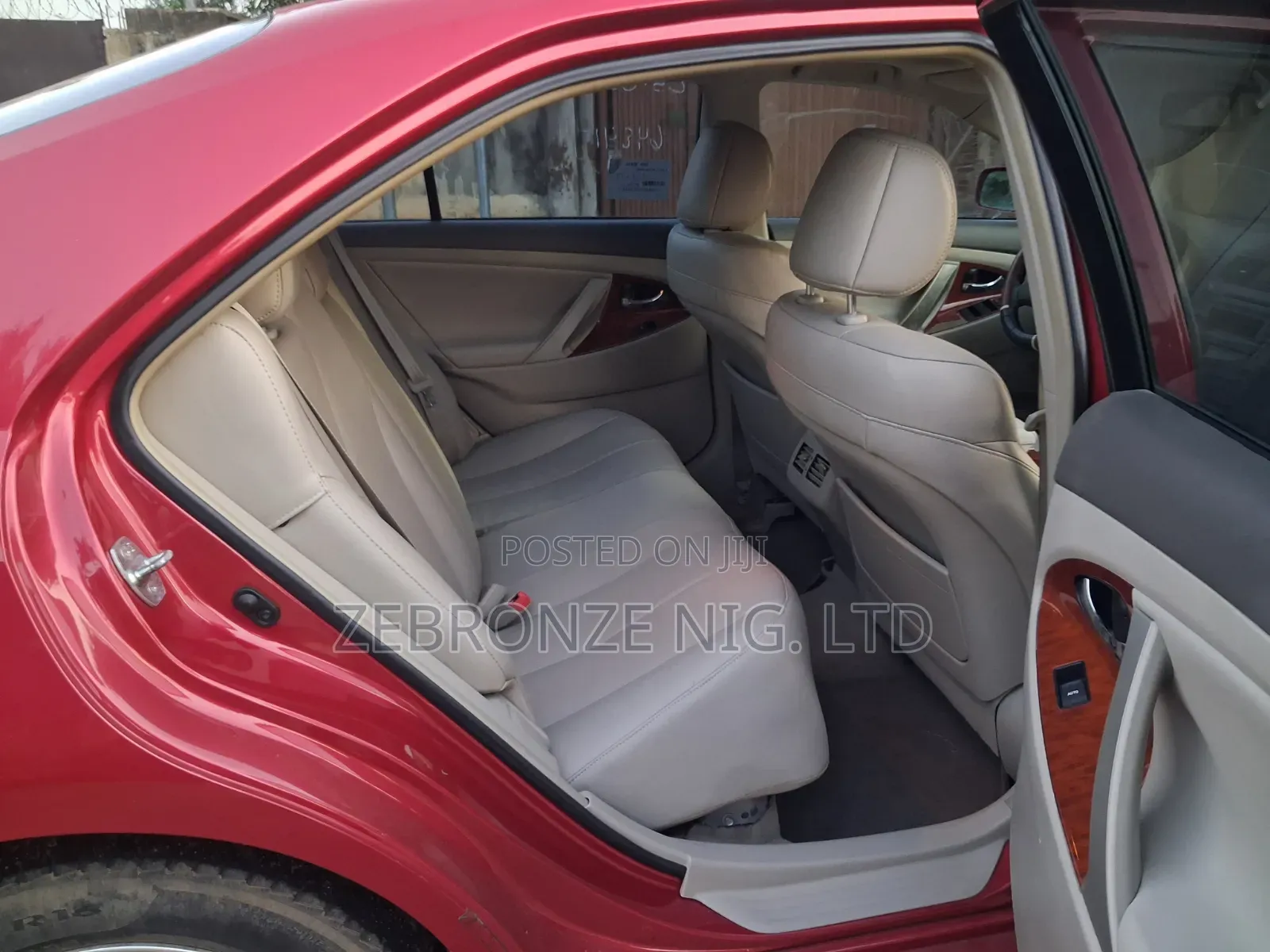 Toyota Camry 2011 Red