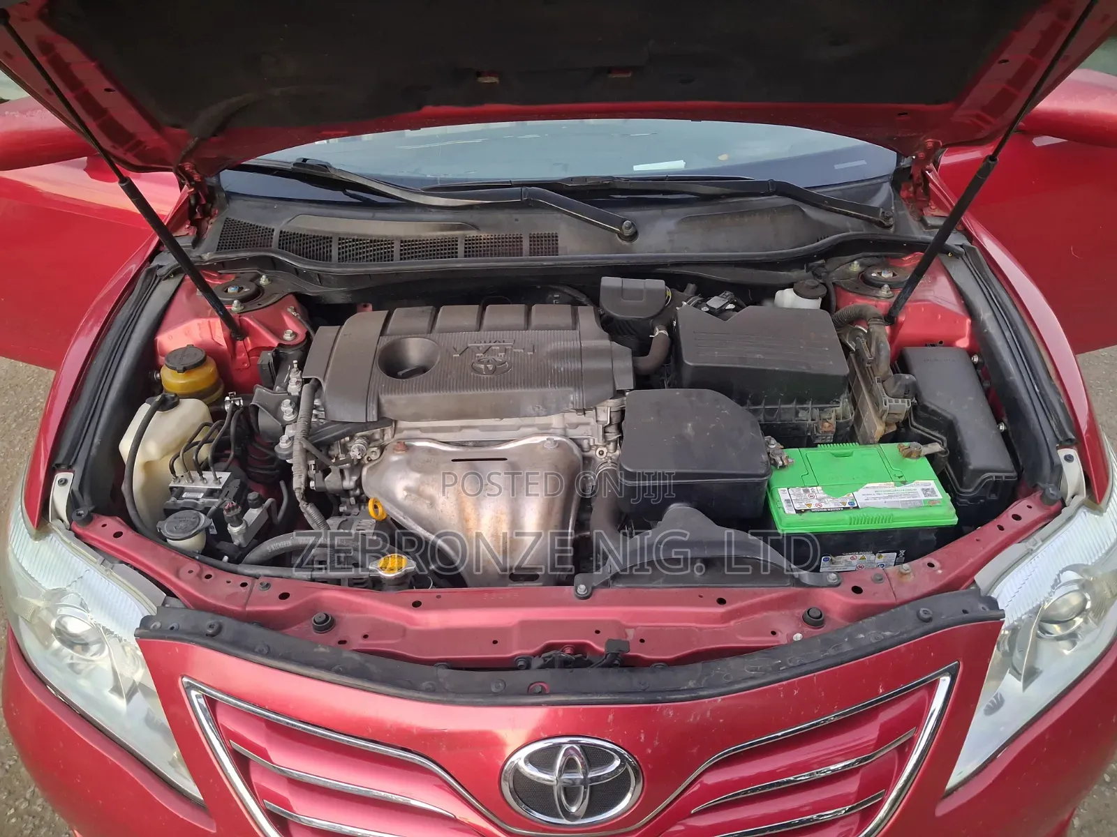 Toyota Camry 2011 Red
