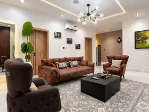 Beautiful 2 Bedroom Apartment