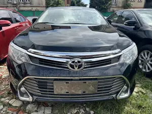 Toyota Camry XLE 4dr Sedan (2.5L 4cyl 6A) 2016 Black