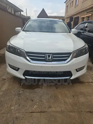 Honda Accord 2013 White