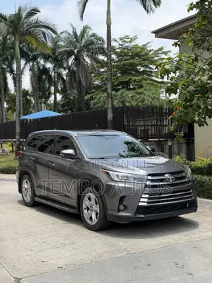 Toyota Highlander Limited Platinum 4dr SUV (3.5L 6cyl 6A) 2014 Gray