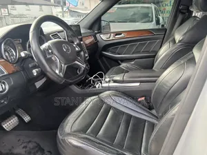 Mercedes-Benz M Class ML 63 AMG 2012 Silver