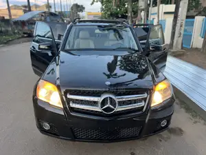 Mercedes-Benz GLK-Class 350 2010 Black