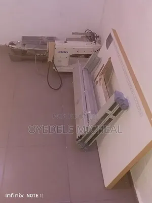 Juki Industrial Sewing Machine