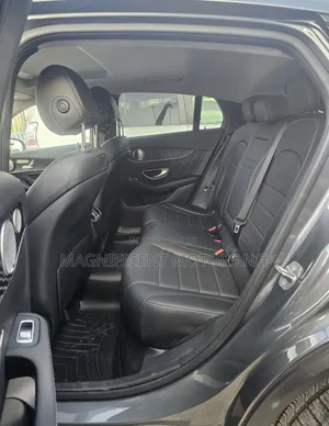 Mercedes-Benz GLC-Class 2018 Silver