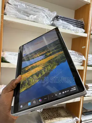 Laptop Dell Latitude 5310 2-in-1 16GB Intel Core i7 SSD 512GB