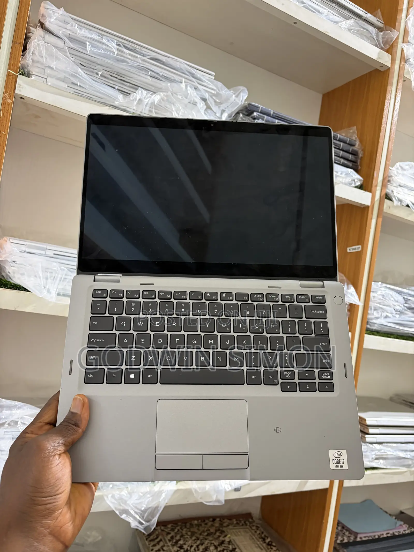 Laptop Dell Latitude 5310 2-in-1 16GB Intel Core i7 SSD 512GB