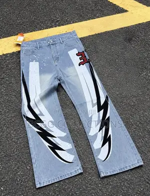 Designer Graphic Wing Print Loose Fit Denim Jeans