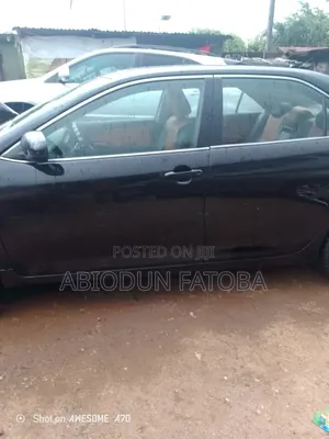 Toyota Camry LE 4dr Sedan (2.5L 4cyl 6A) 2013 Black