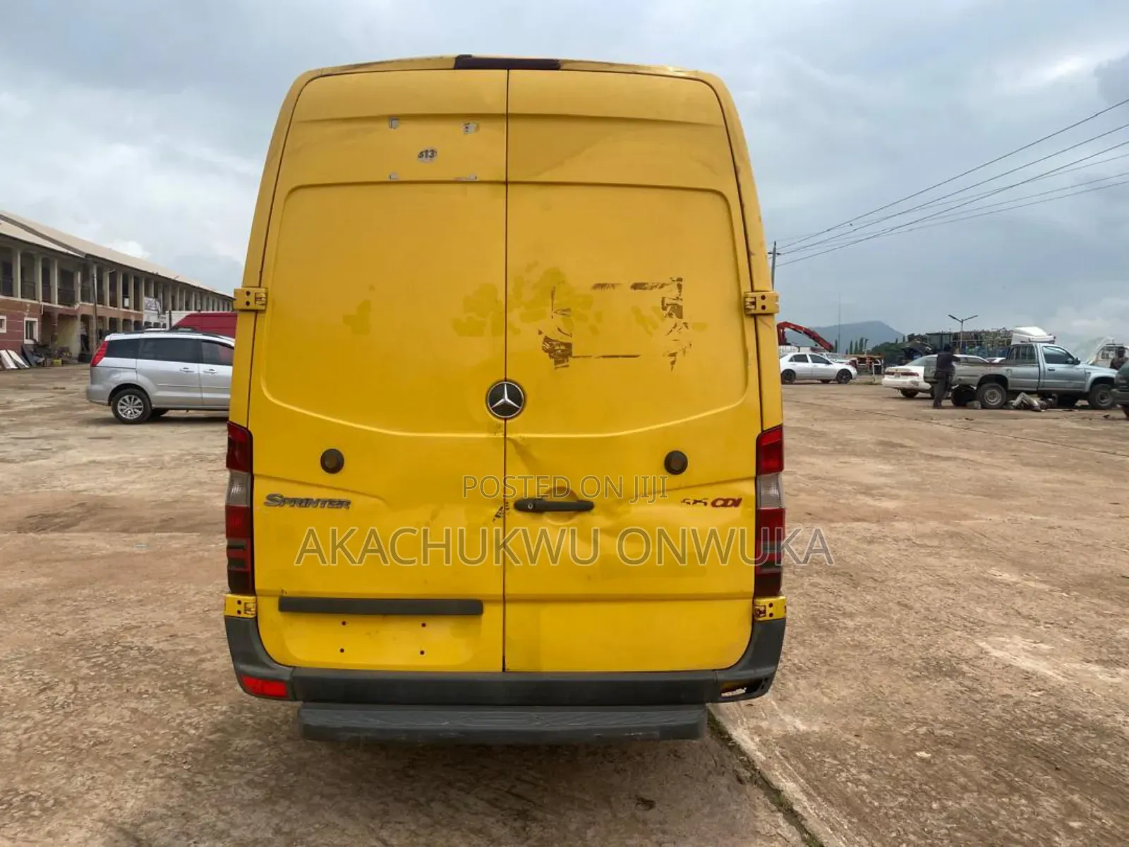 Mercedes-Benz Sprinter 2014 Yellow