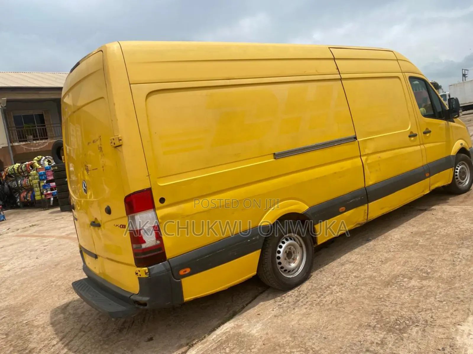 Mercedes-Benz Sprinter 2014 Yellow