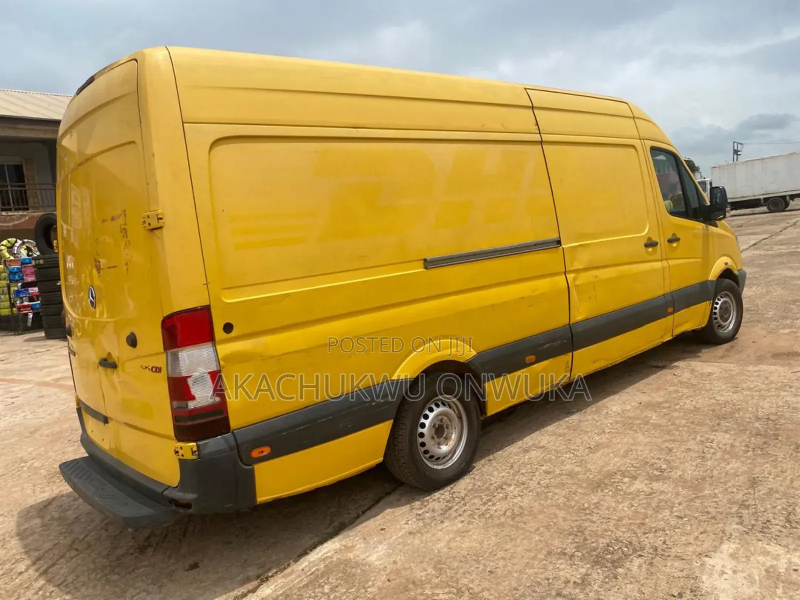 Mercedes-Benz Sprinter 2014 Yellow