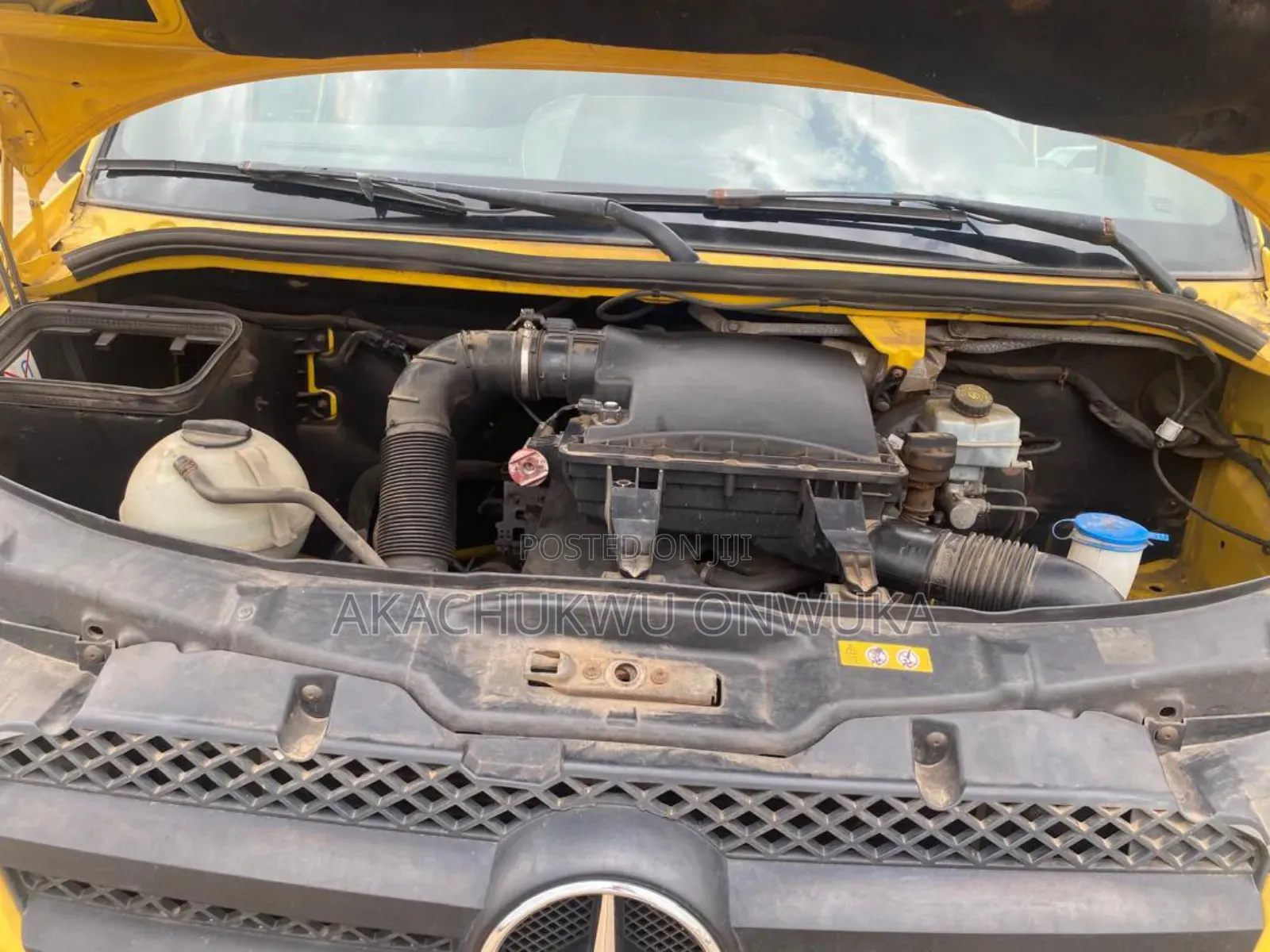 Mercedes-Benz Sprinter 2014 Yellow