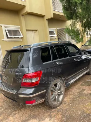 Mercedes-Benz GLK-Class 2010 Gray