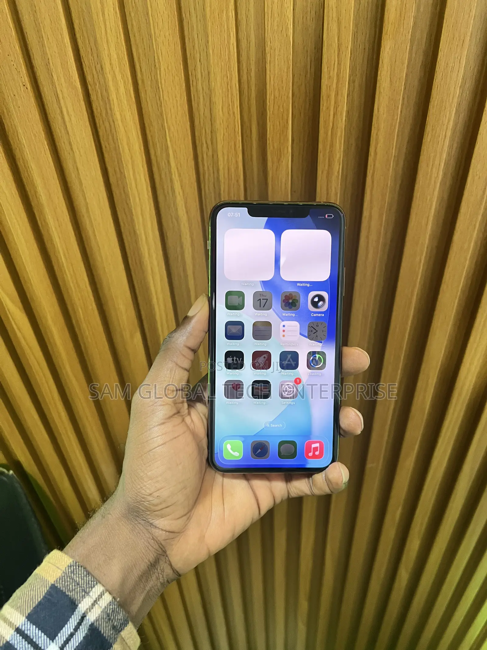 Apple iPhone 11 Pro Max 64 GB Gold