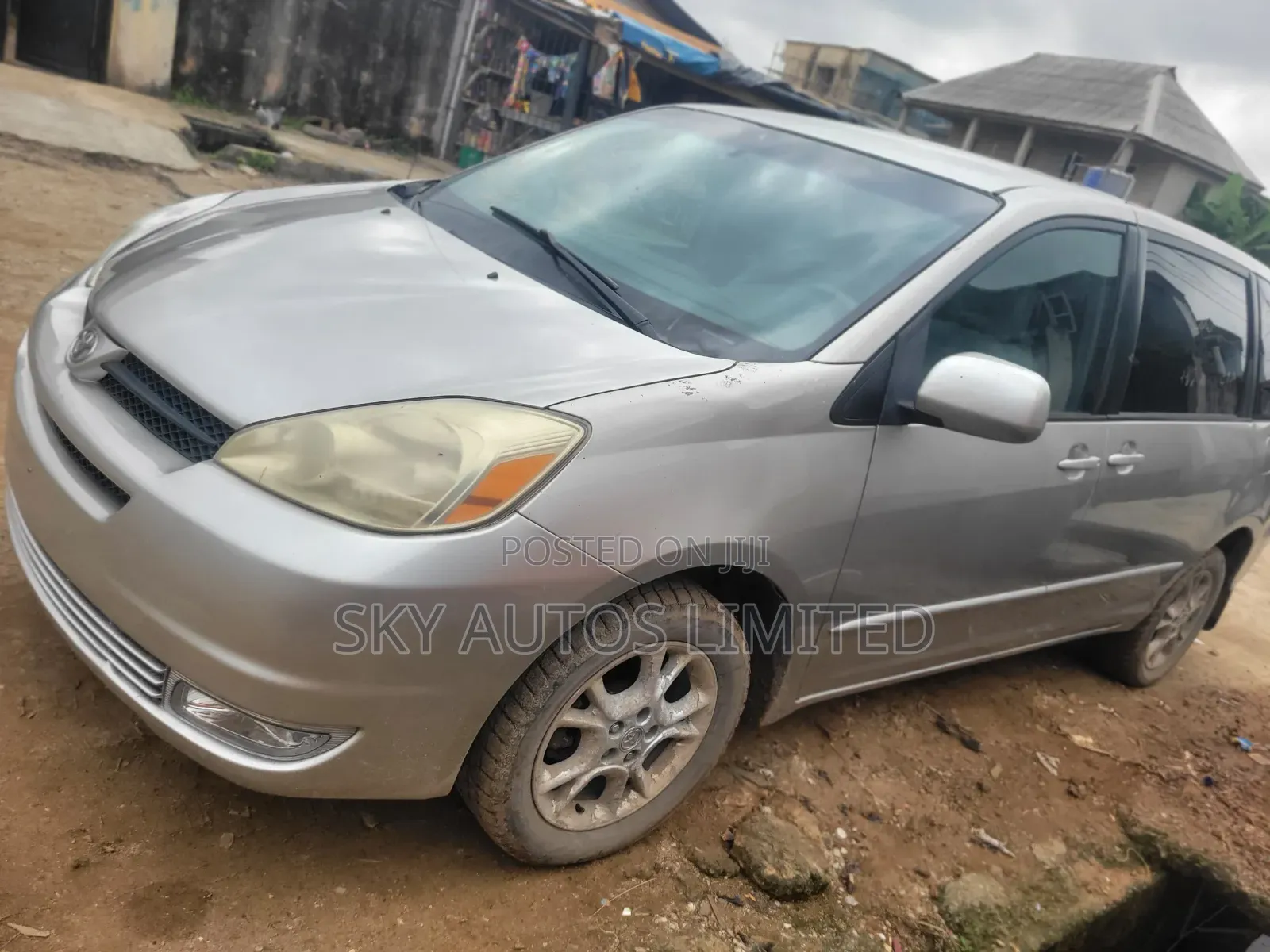 Toyota Sienna LE AWD 2005 Silver