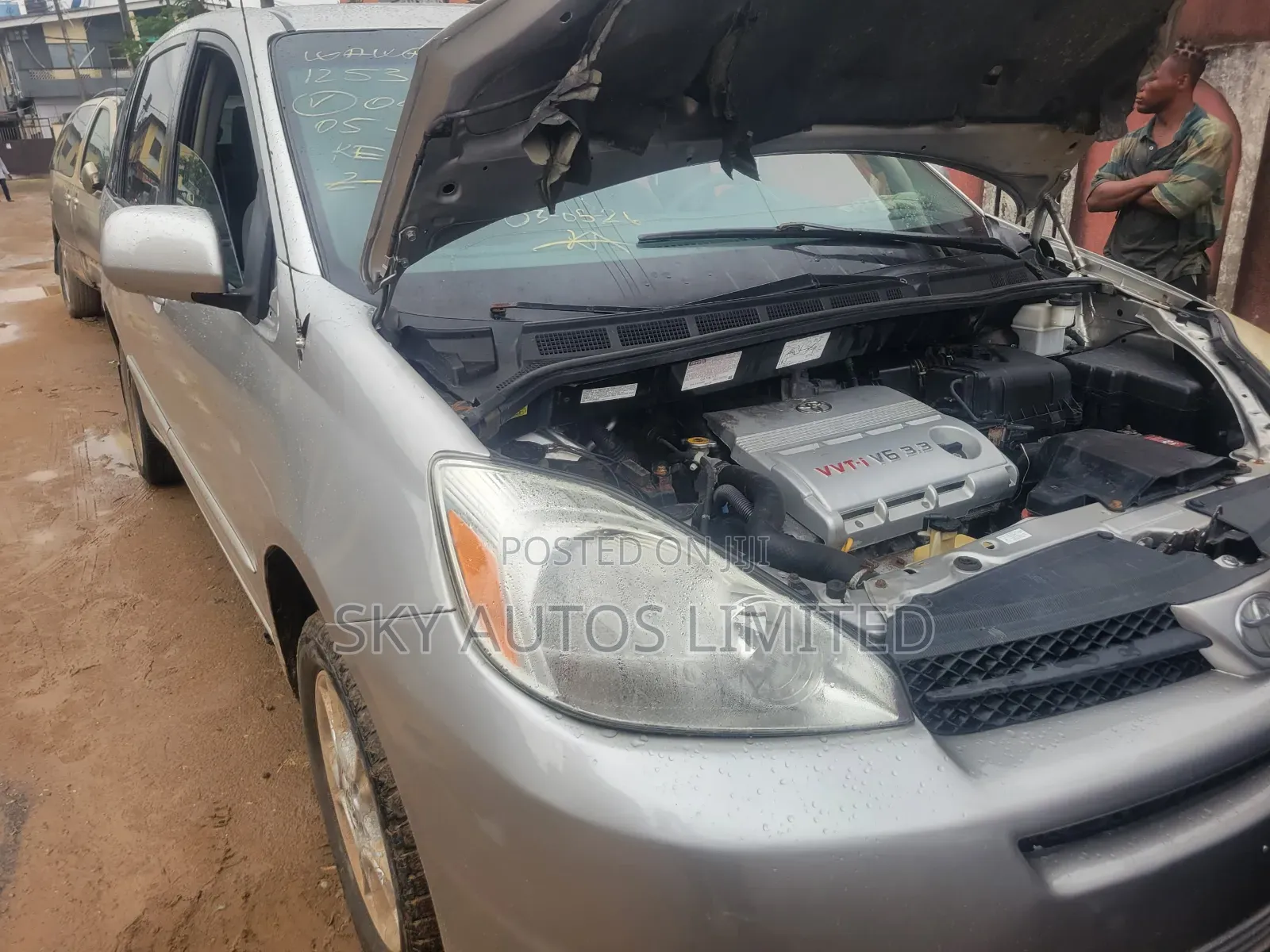 Toyota Sienna LE AWD 2005 Silver